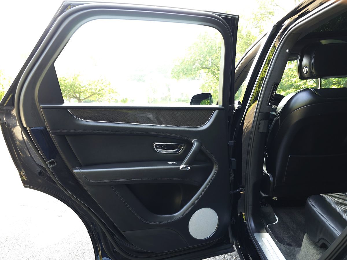 2020 Bentley Bentayga Base - Photo 34