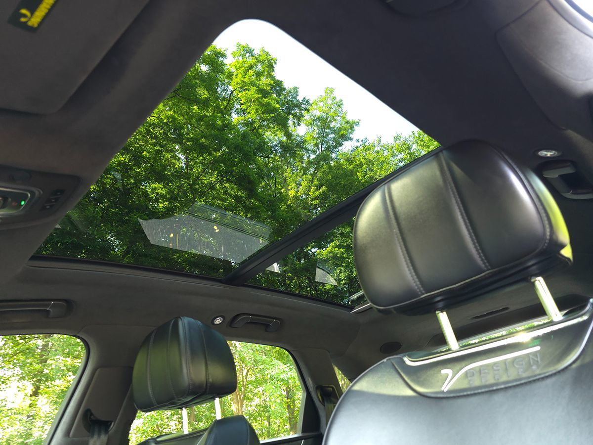 2020 Bentley Bentayga Base - Photo 67