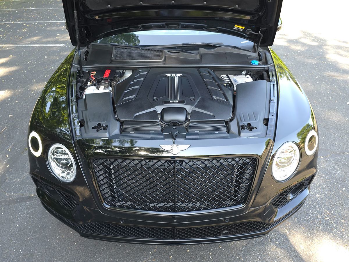 2020 Bentley Bentayga Base - Photo 73