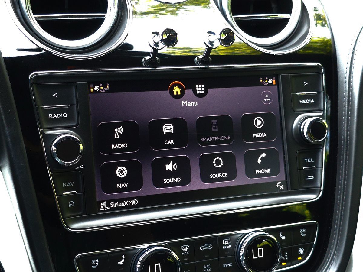 2020 Bentley Bentayga Base - Photo 46