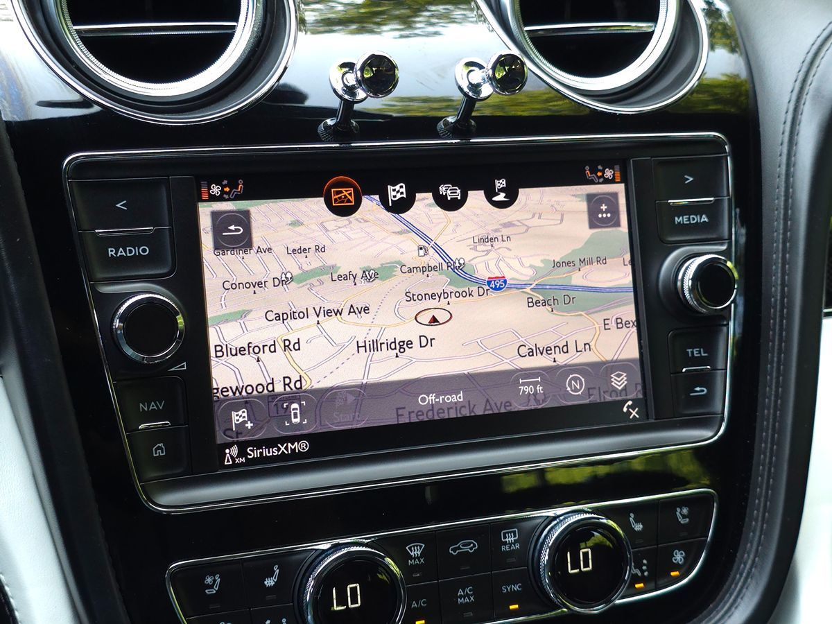 2020 Bentley Bentayga Base - Photo 44