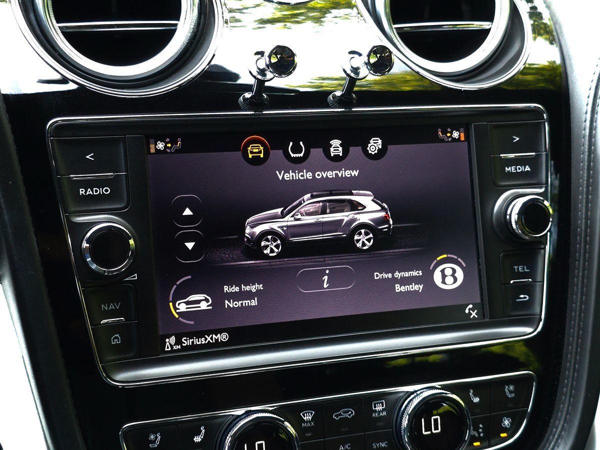 2020 Bentley Bentayga Base - Photo 47