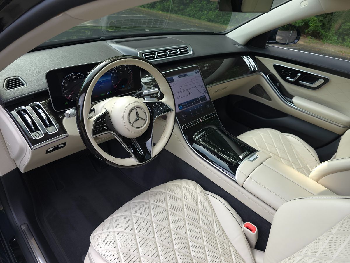 2021 Mercedes Benz S 500 4MATIC photo 2