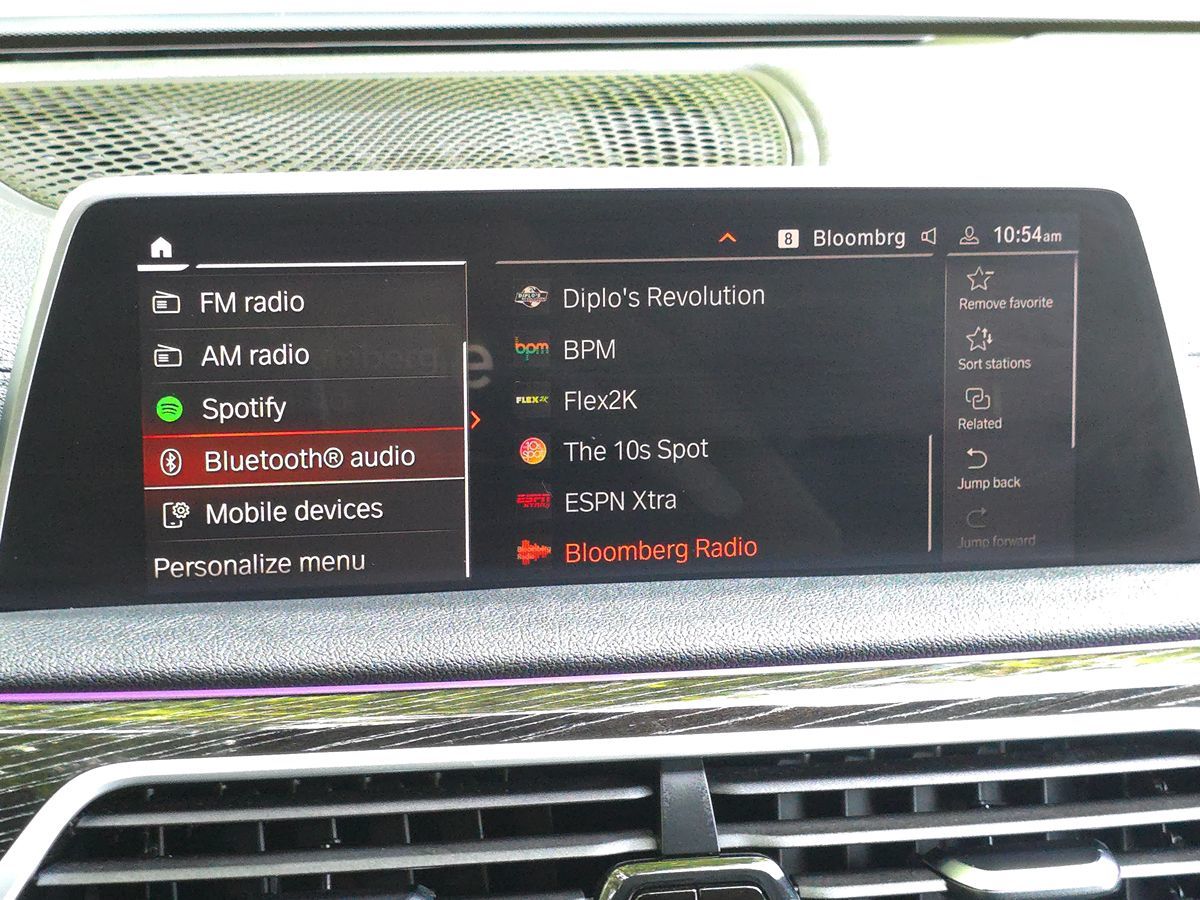 2022 BMW 7 Series 740i - Photo 35