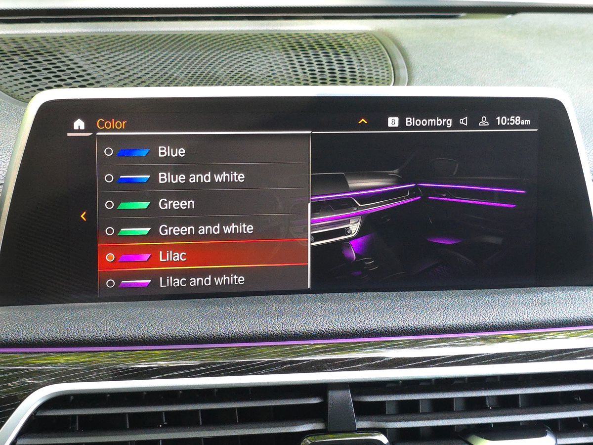 2022 BMW 7 Series 740i - Photo 46