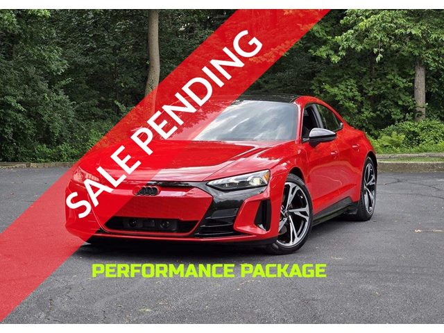 Orange (Tango Red Metallic) 2024 Audi e-tron GT quattro Premium Plus AWD Sedan All-Wheel Drive Automatic