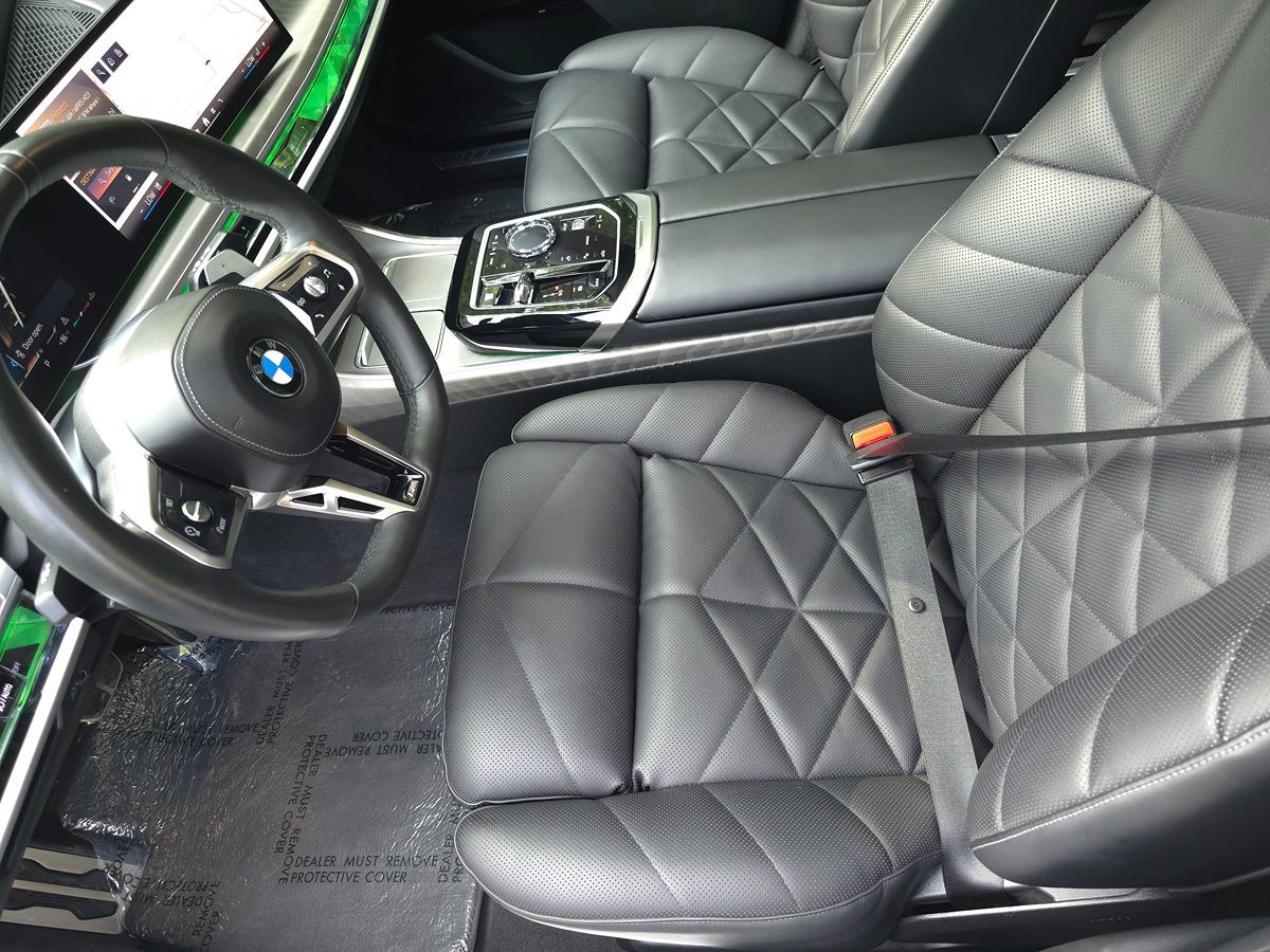 2023 BMW 7 Series 740i - Photo 12