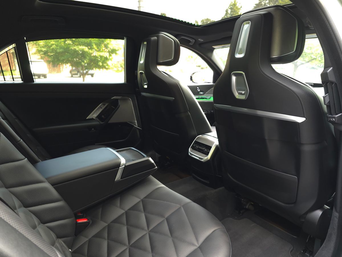 2023 BMW 7 Series 740i - Photo 19
