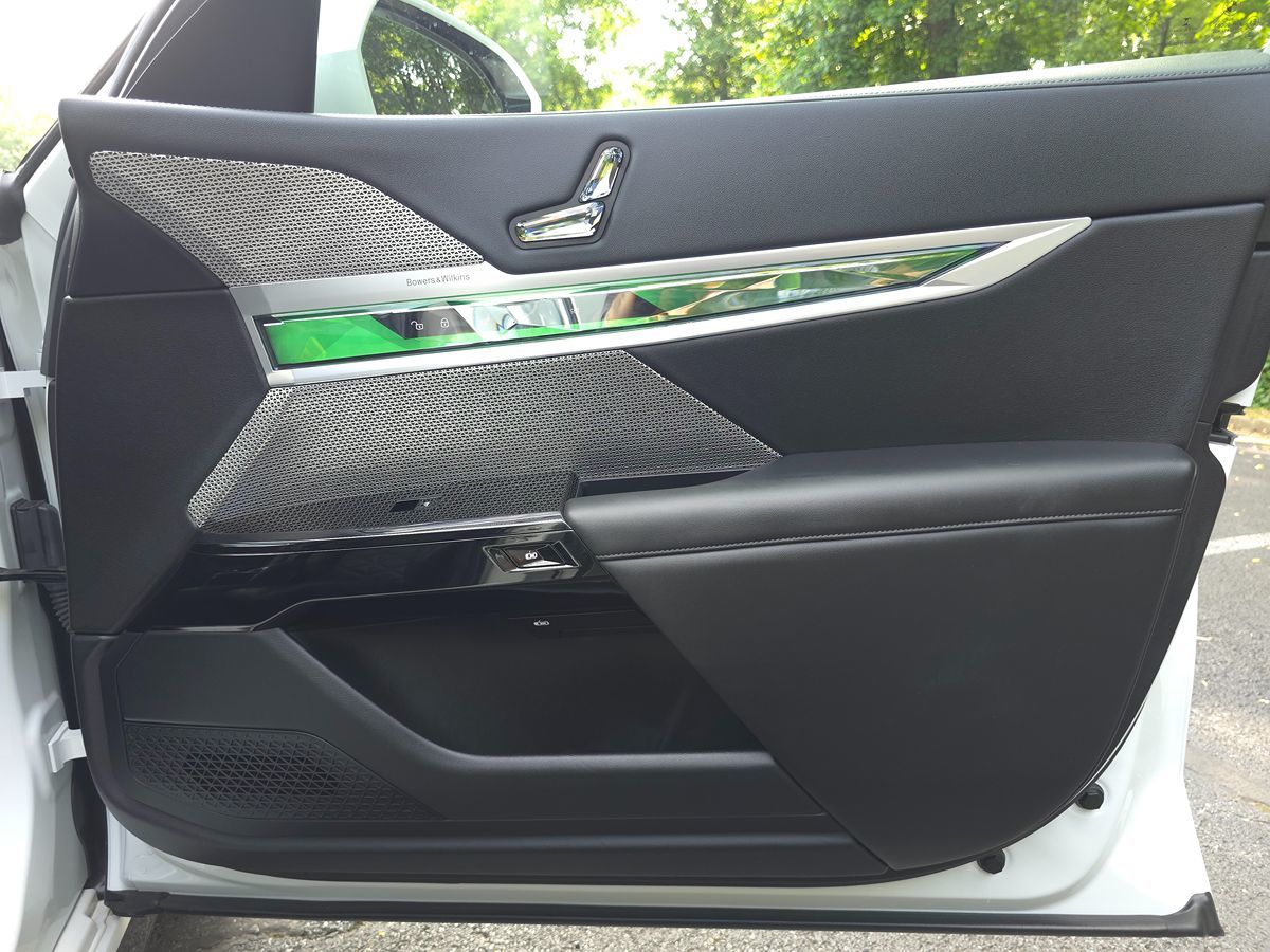 2023 BMW 7 Series 740i - Photo 23