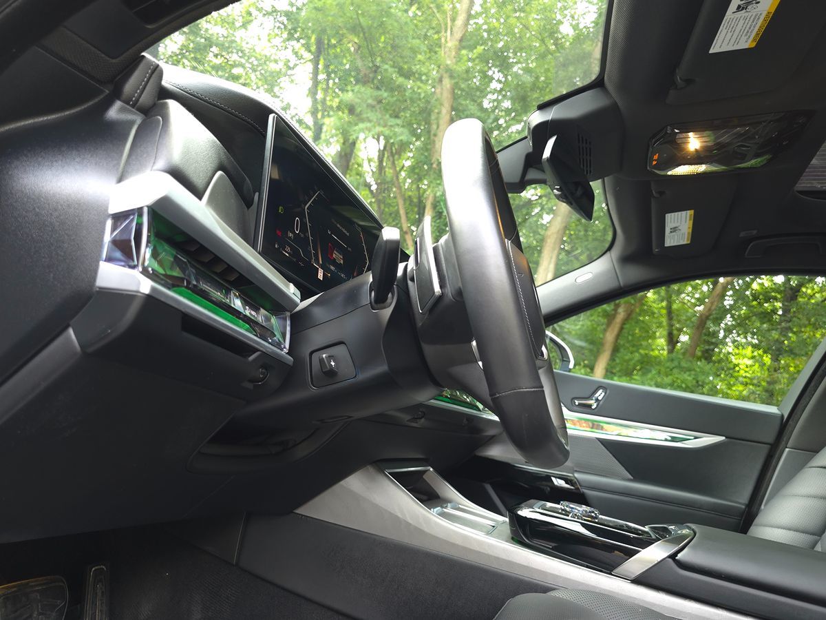2023 BMW 7 Series 740i - Photo 34