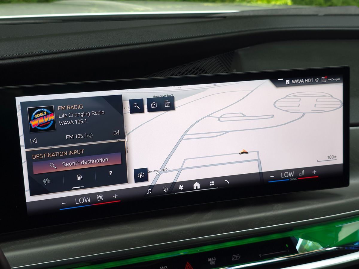2023 BMW 7 Series 740i - Photo 37