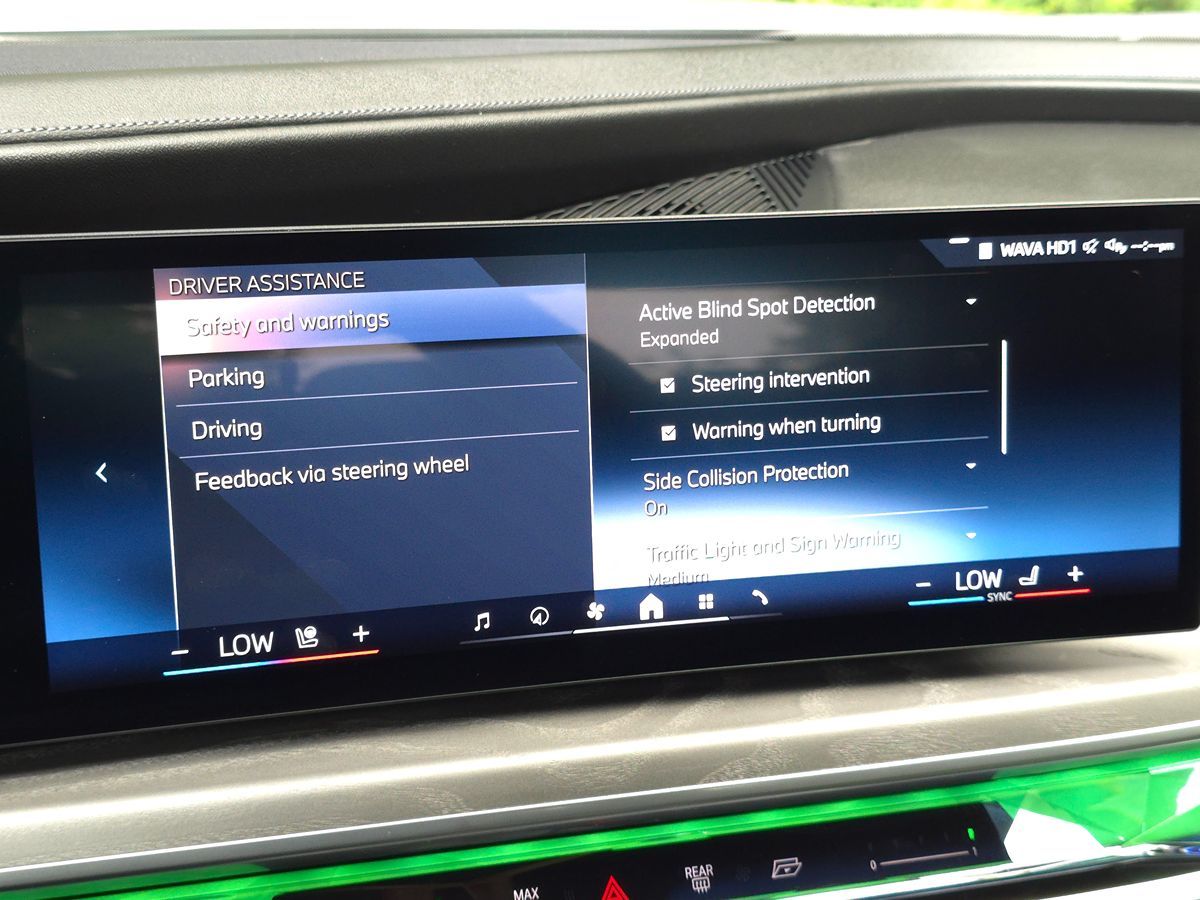 2023 BMW 7 Series 740i - Photo 50