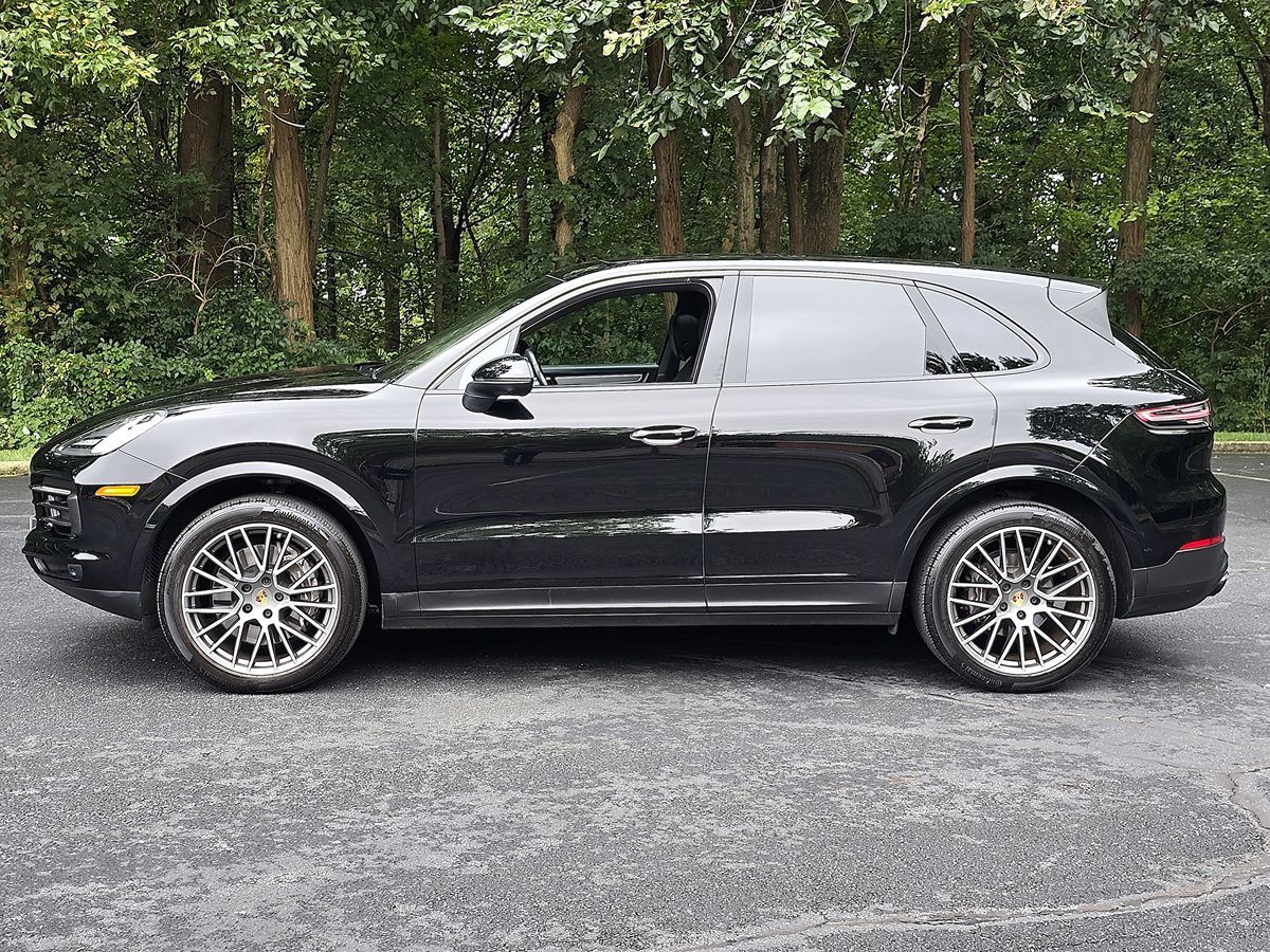 2023 Porsche Cayenne Base - Photo 3