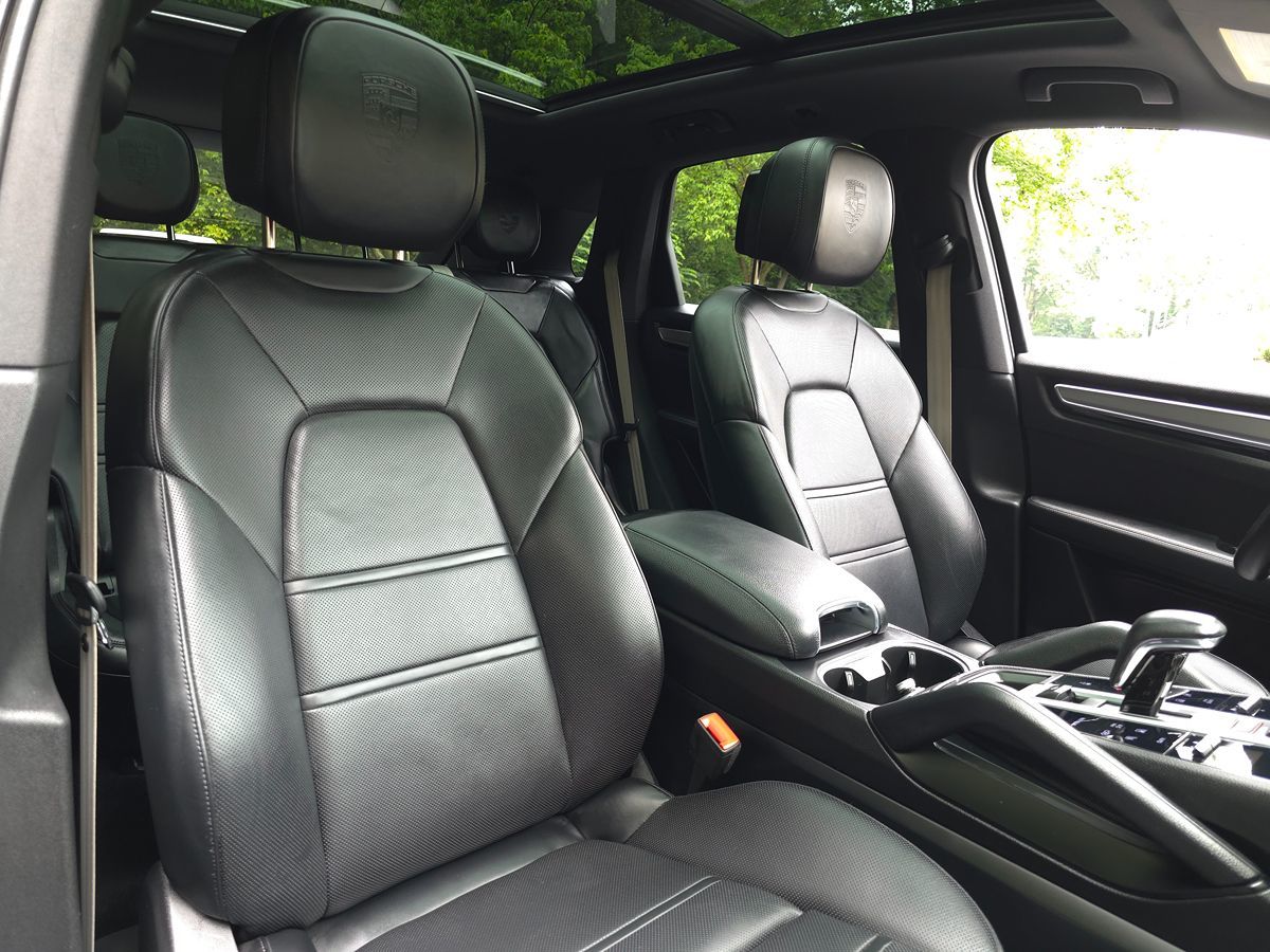 2023 Porsche Cayenne Base - Photo 20