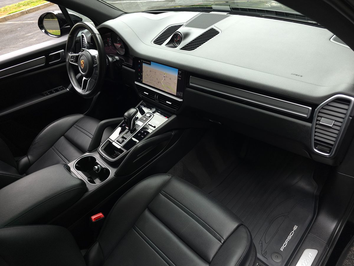 2023 Porsche Cayenne Base - Photo 22