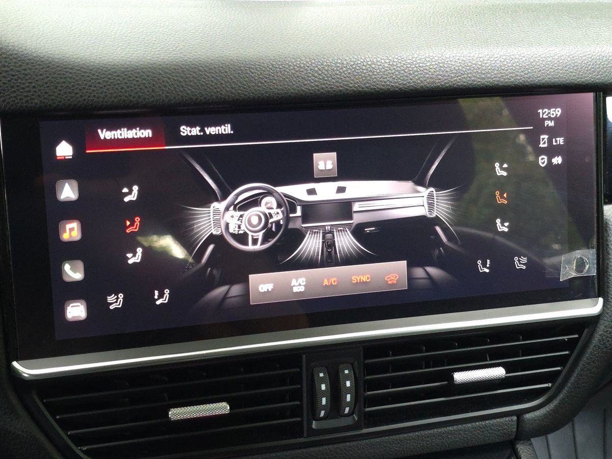 2023 Porsche Cayenne Base - Photo 46
