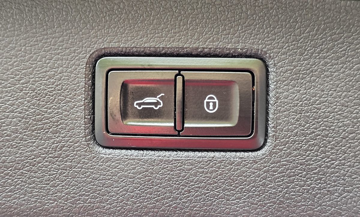 2020 Bentley Bentayga Base - Photo 78