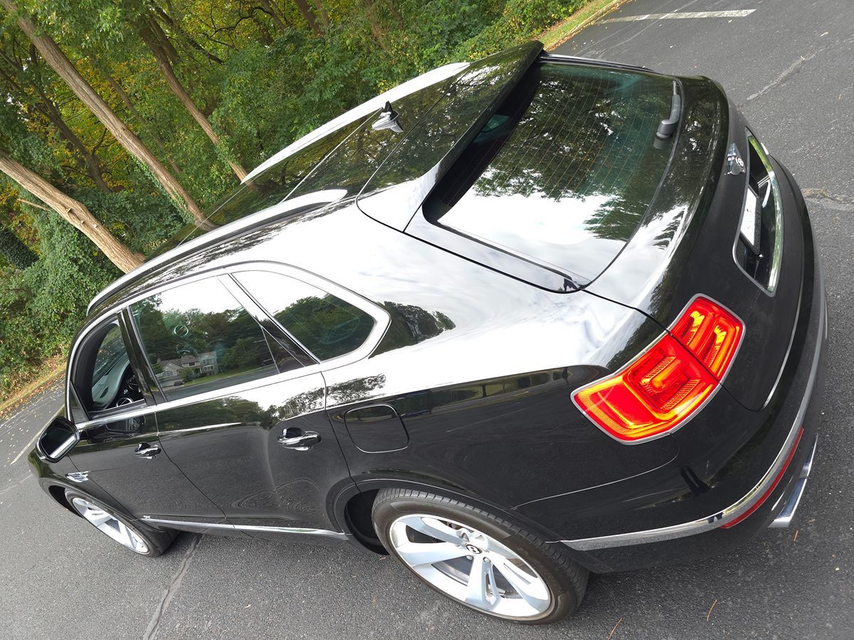 2020 Bentley Bentayga Base - Photo 82