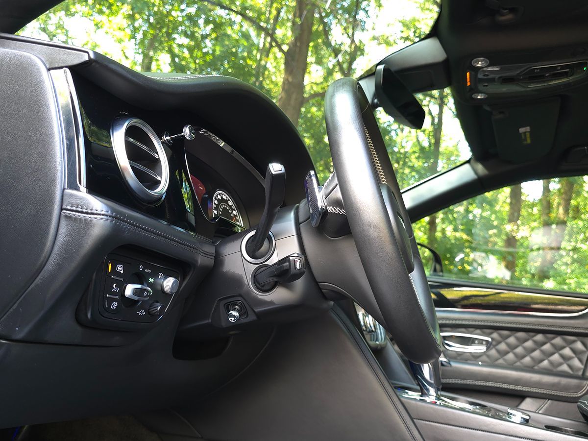 2020 Bentley Bentayga Base - Photo 36