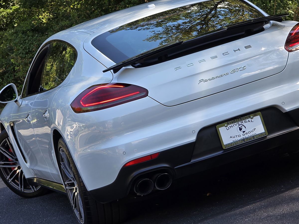 2016 Porsche Panamera GTS - Photo 56