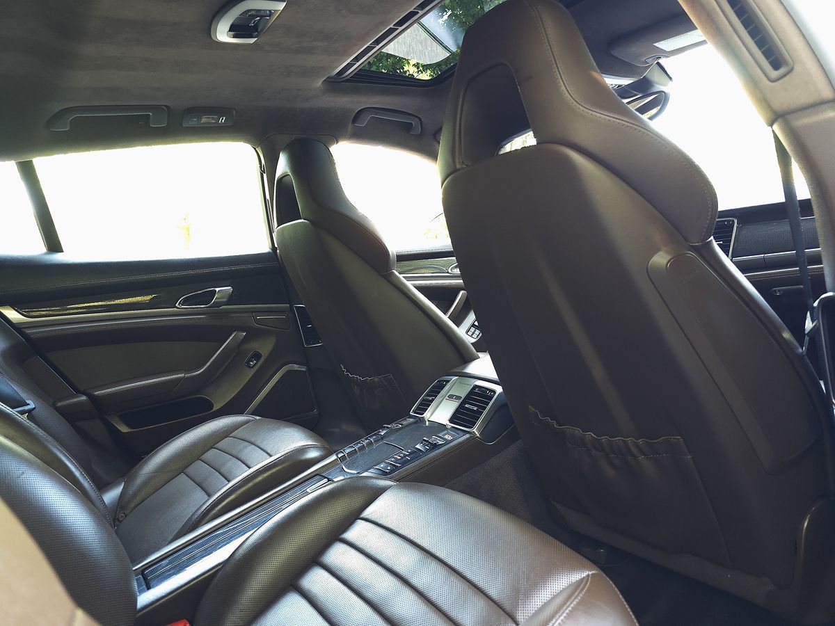 2016 Porsche Panamera GTS - Photo 19