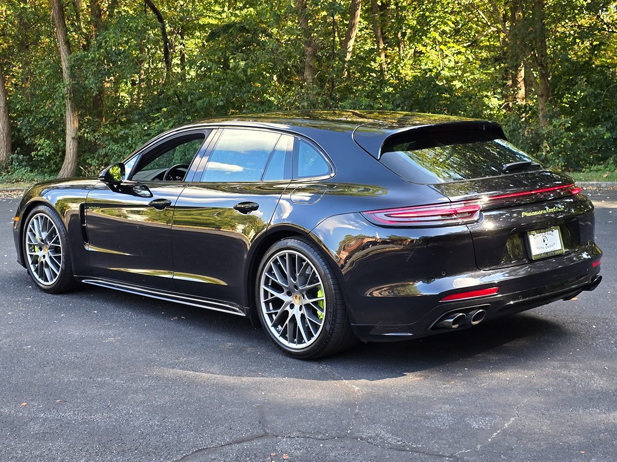 2018 Porsche Panamera Turbo E-Hybrid Sport Turismo photo 4