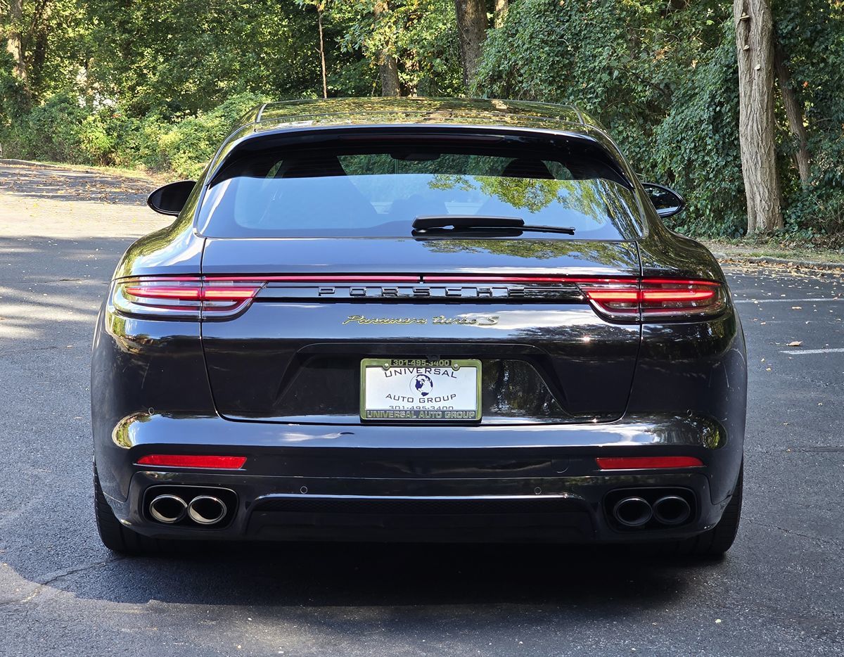 2018 Porsche Panamera Turbo E-Hybrid Sport Turismo photo 5