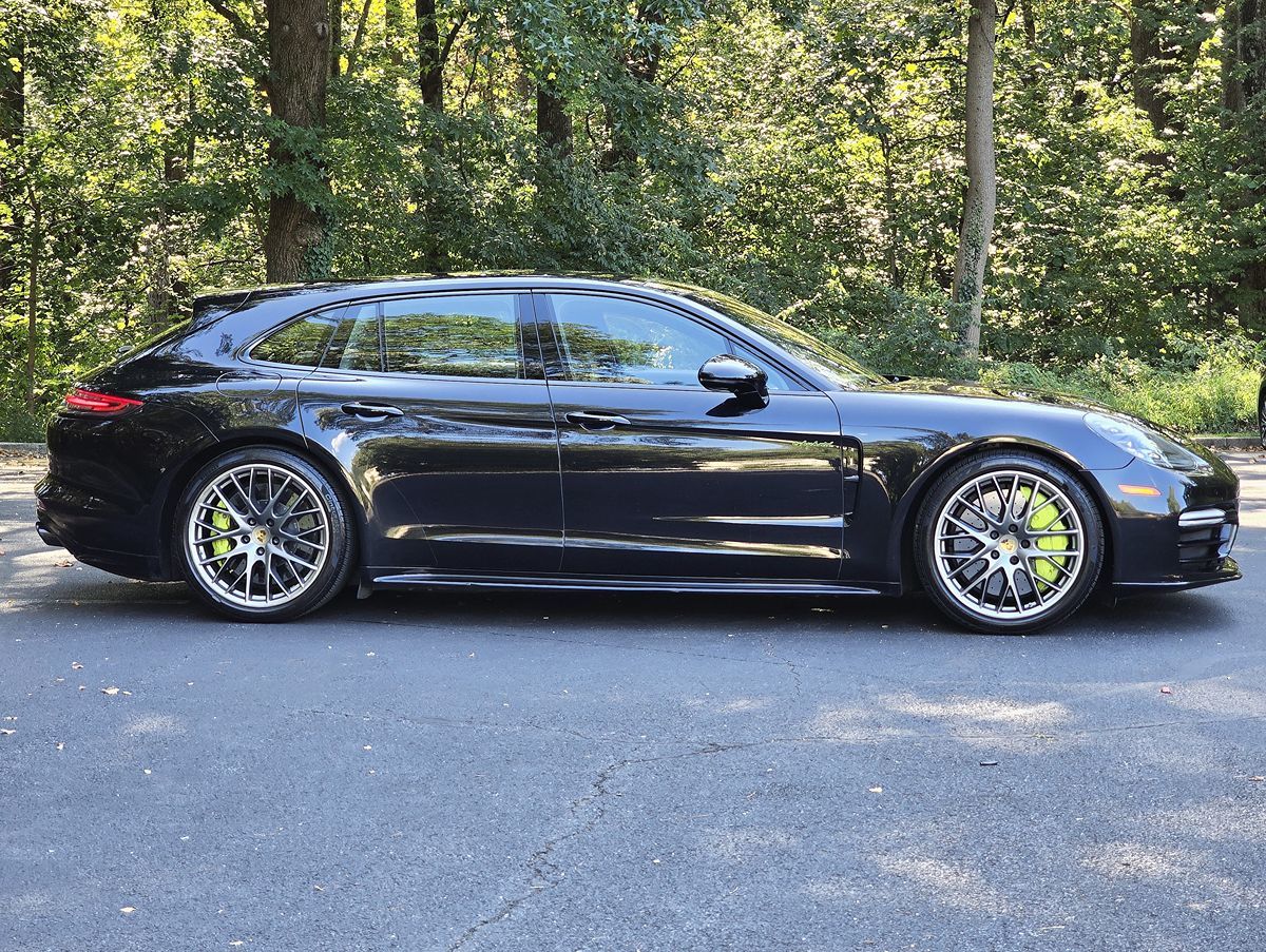 2018 Porsche Panamera Turbo E-Hybrid Sport Turismo photo 7