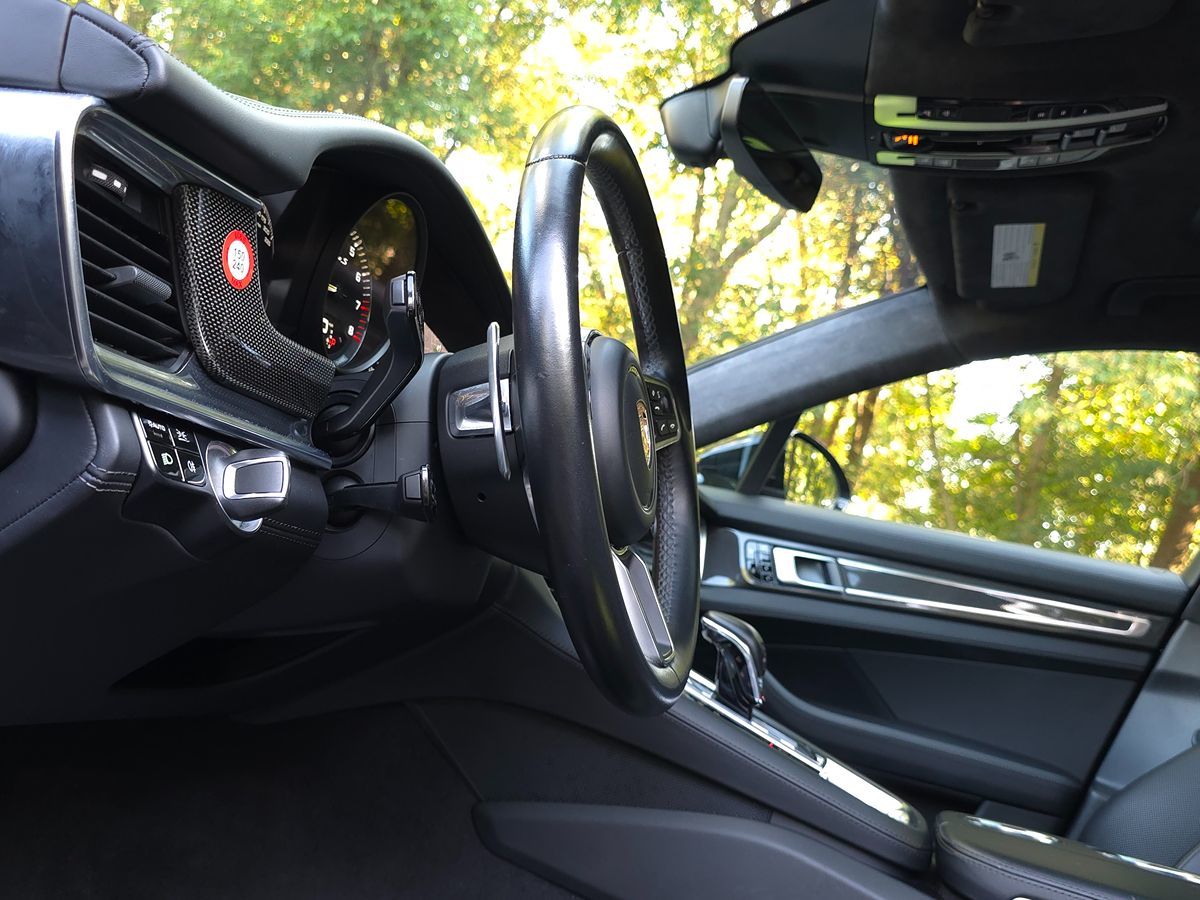 2018 Porsche Panamera Turbo E-Hybrid Sport Turismo photo 29