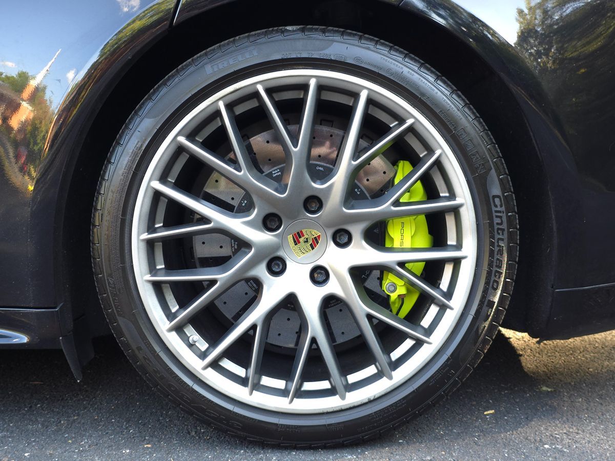 2018 Porsche Panamera Turbo E-Hybrid Sport Turismo photo 58