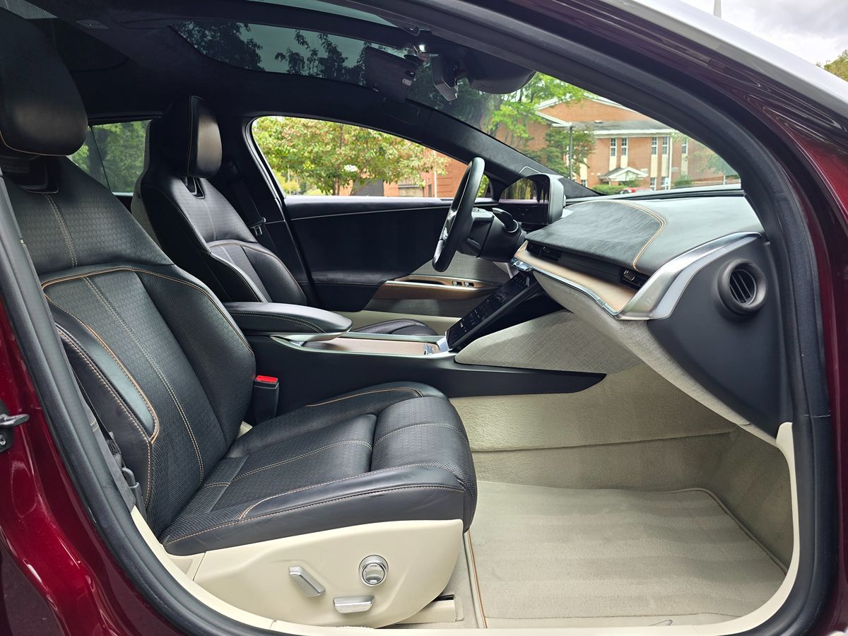 2022 Lucid Air Grand Touring photo 21