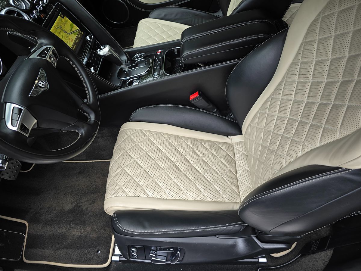 2016 Bentley Continental GT V8 S photo 11