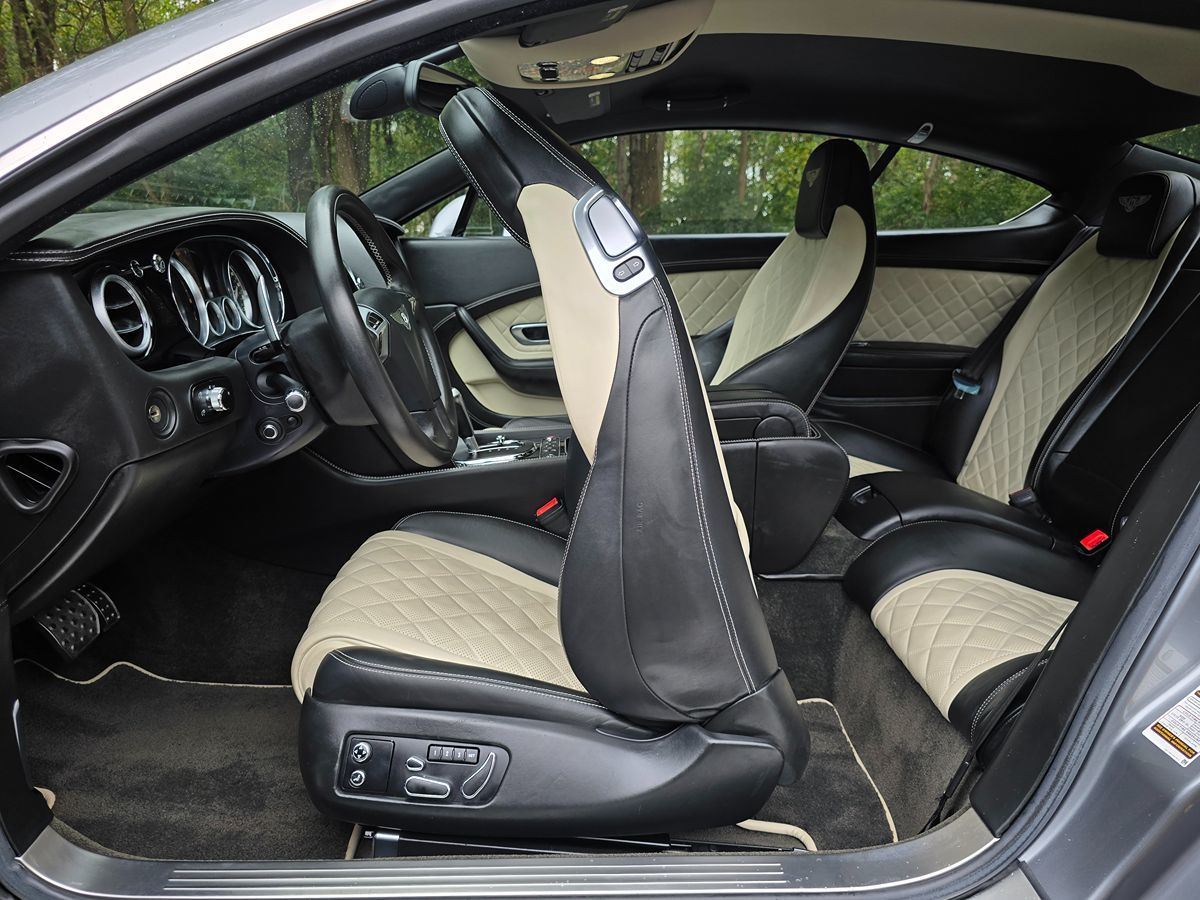 2016 Bentley Continental GT V8 S photo 14