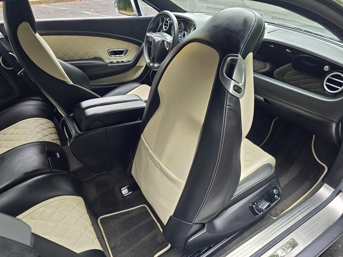 2016 Bentley Continental GT V8 S photo 19
