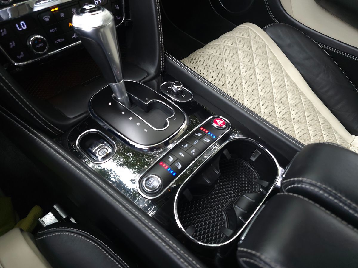 2016 Bentley Continental GT V8 S photo 35