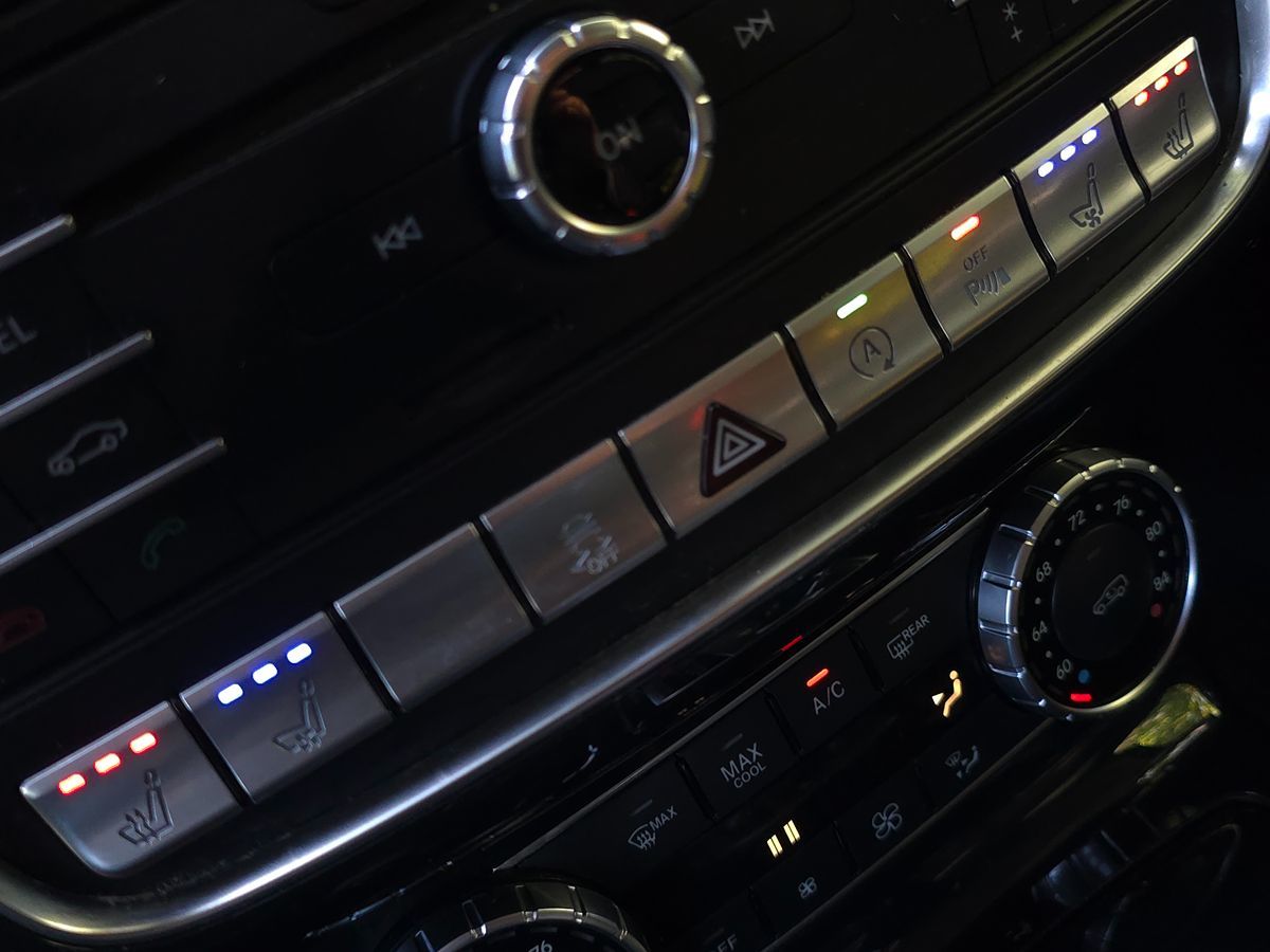 2018 Mercedes Benz G 550 photo 38
