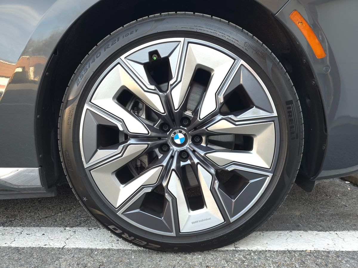 2024 BMW i7 Base - Photo 86