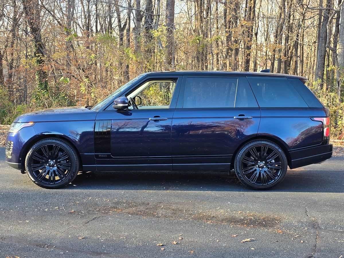 2019 Land Rover Range Rover Autobiography photo 2