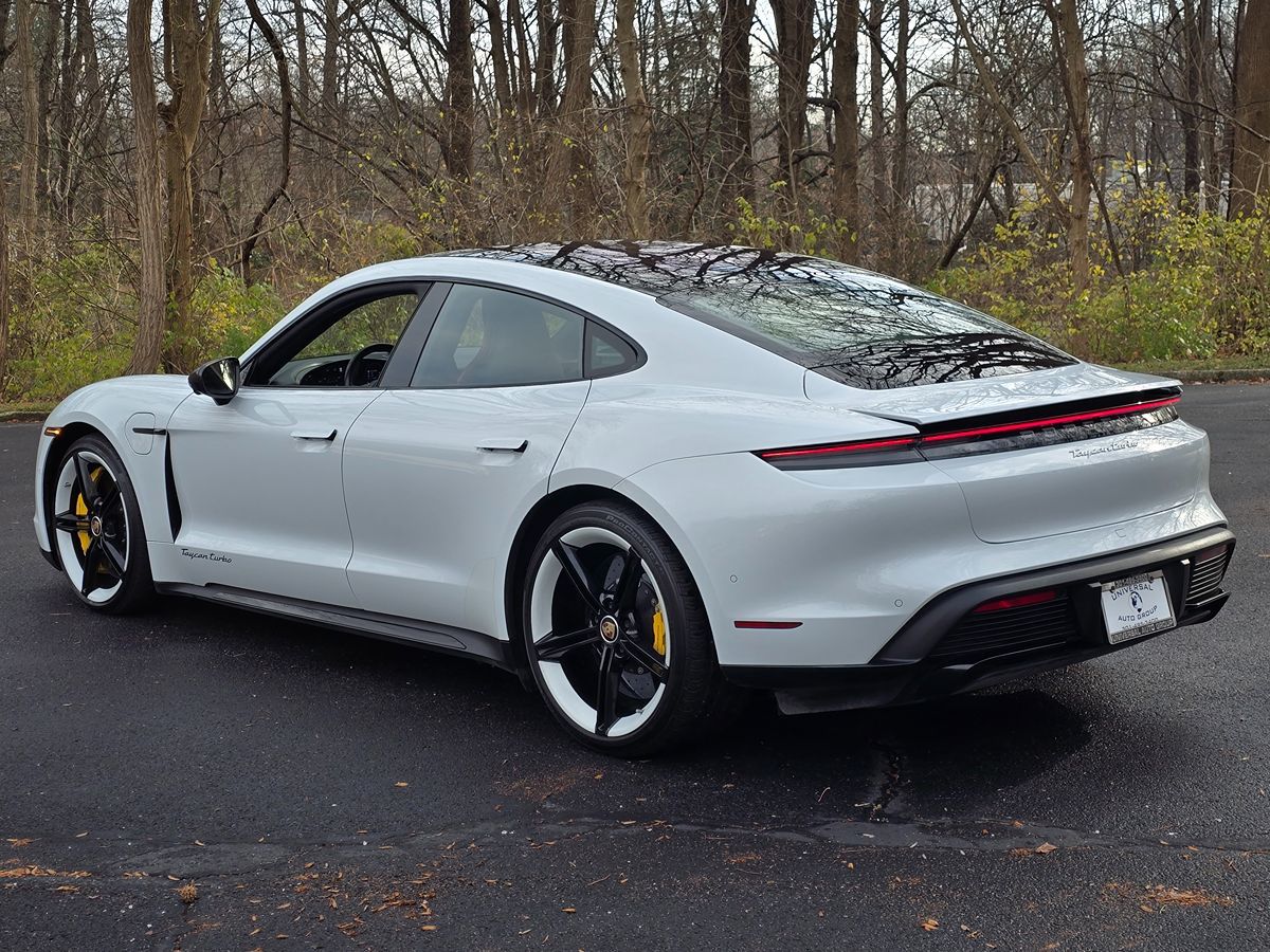 2020 Porsche Taycan Turbo - Photo 4