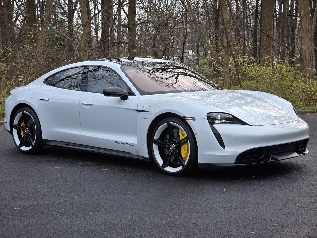 2020 Porsche Taycan Turbo - Photo 8
