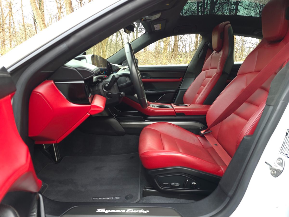 2020 Porsche Taycan Turbo - Photo 11