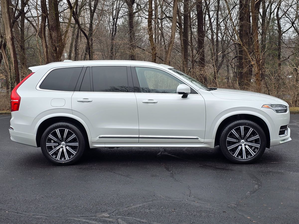 Volvo XC90 photo 7