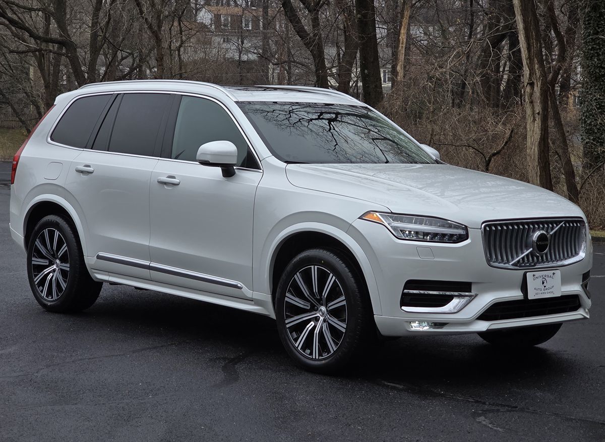 Volvo XC90 photo 8