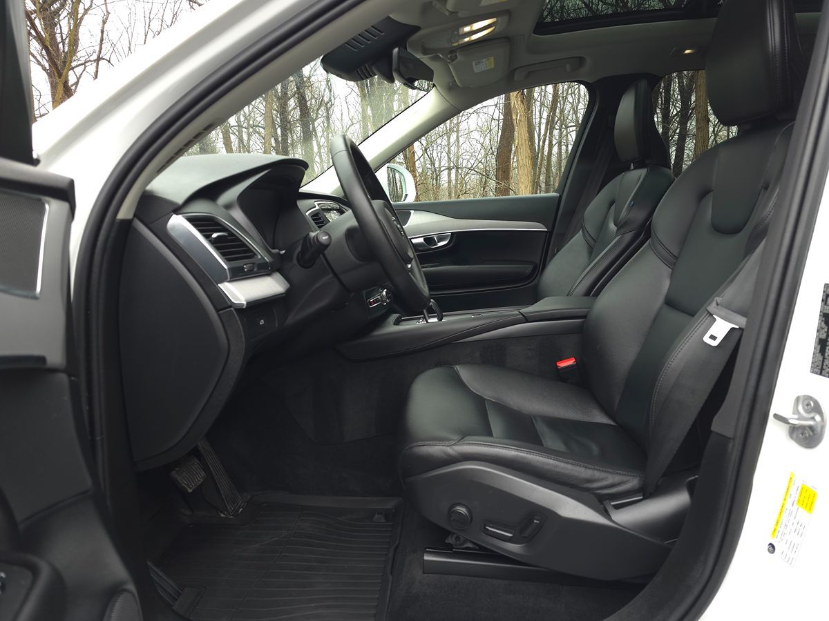 2024 Volvo XC90 Core - Photo 11