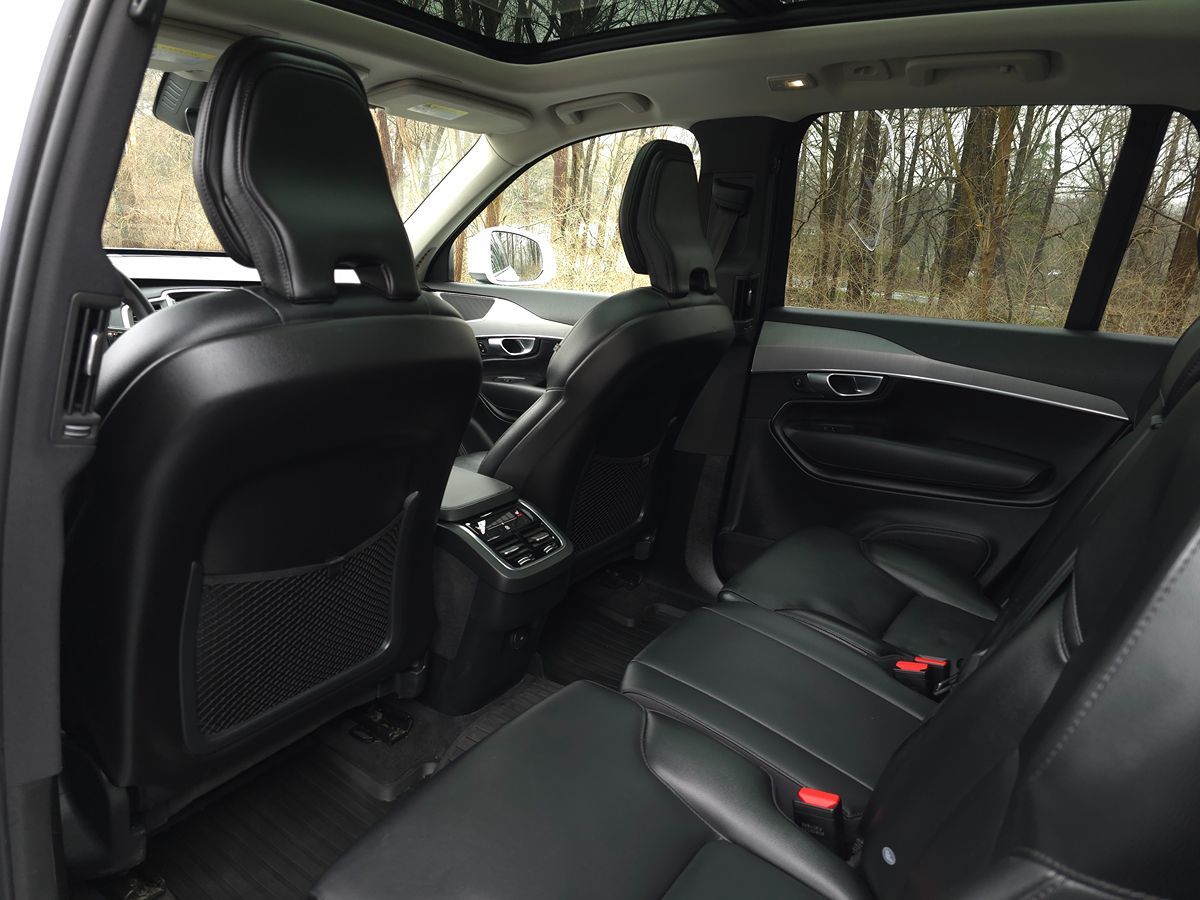 Volvo XC90 photo 14