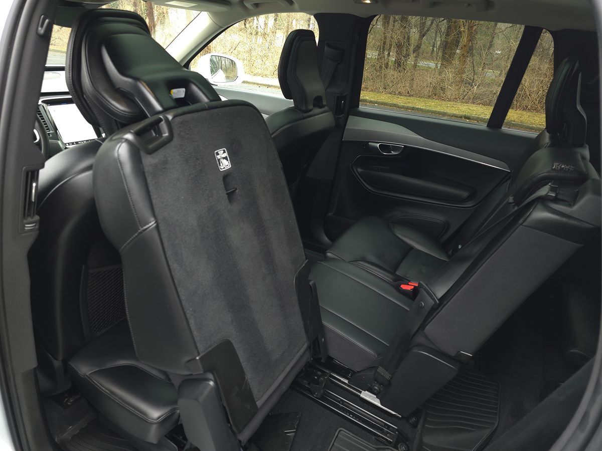 Volvo XC90 photo 16
