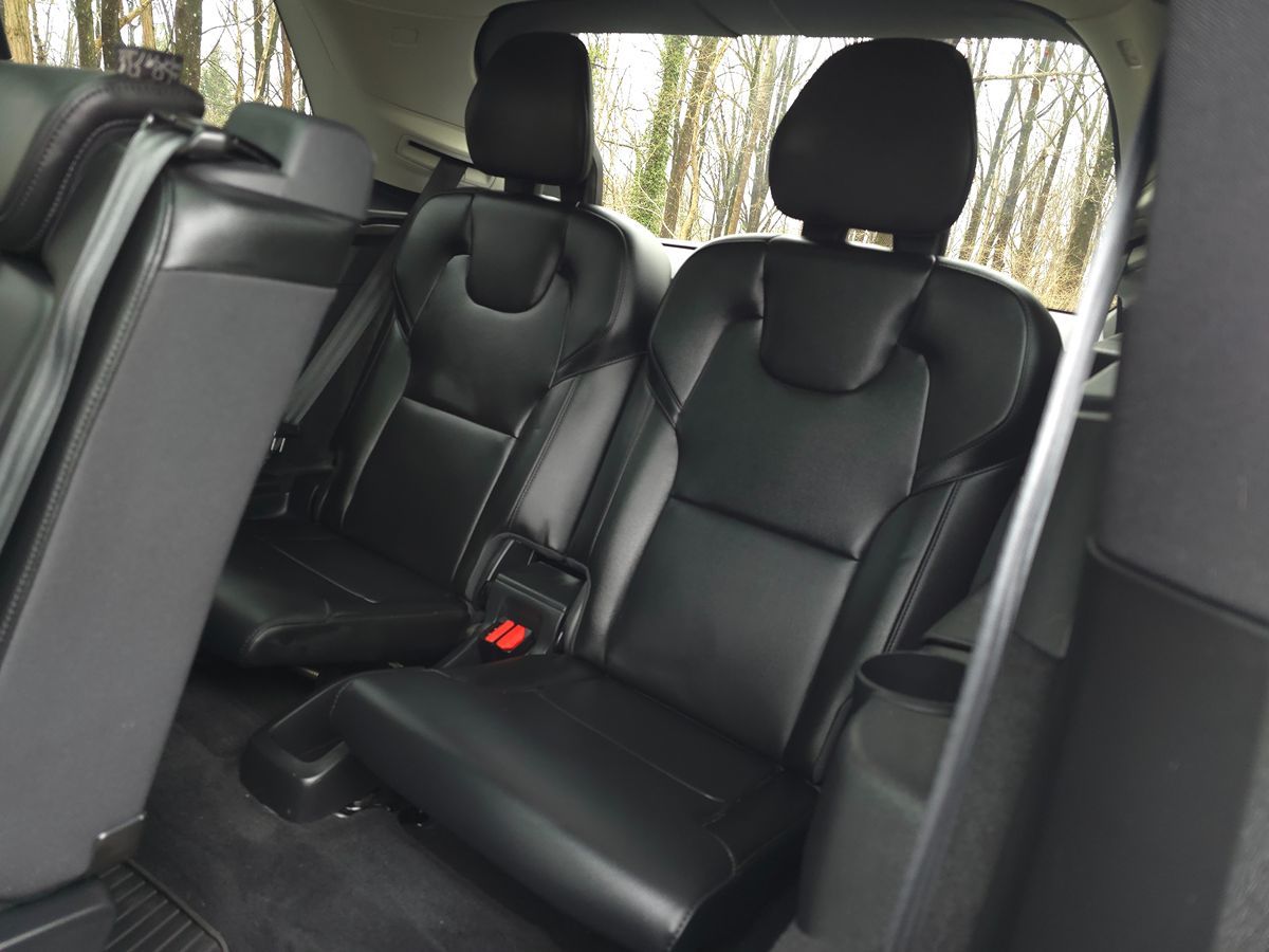Volvo XC90 photo 18