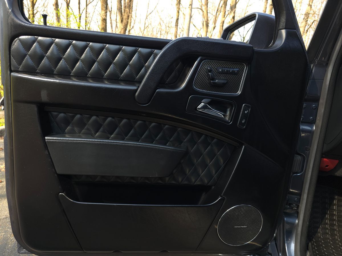 Mercedes-Benz AMG G 63 photo 26