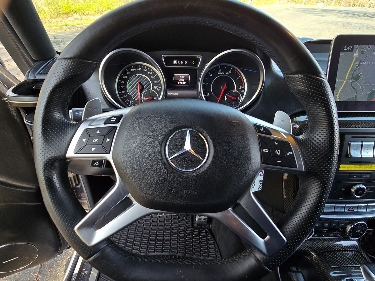 Mercedes-Benz AMG G 63 photo 28