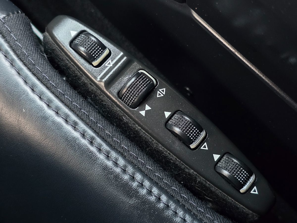 Mercedes-Benz AMG G 63 photo 41